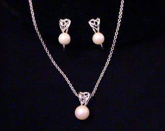 Vintage AMCO Genuine Pearl 14k White GF Filigree Pendant Necklace & Earrings SET