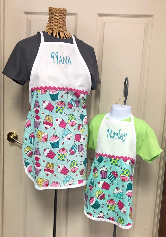 Personalized Apron Adult or Child Size with Chef Hat FREE SHIPPING