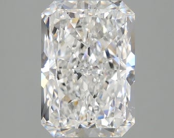 2.52 CT Radiant Cut Lab Grown Diamond | IGI Certified