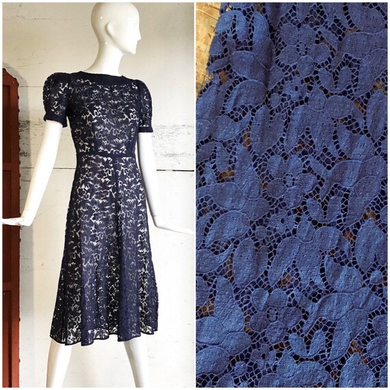 Vintage 1930s dress / 30s novelty puff sleeve barn