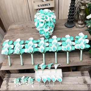 Teardrop Tiffany Blue Calla Lilien Bouquet / Rustikaler Tiffany Blue Hochzeitsstrauß / BOHO Tiffany Blue Brautstrauß / Spa Blue Brautjungfer Bouquet
