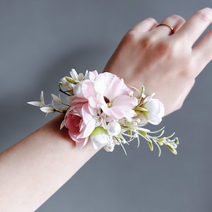 what color corsage for light pink dress Wrist Corsage Light Pink