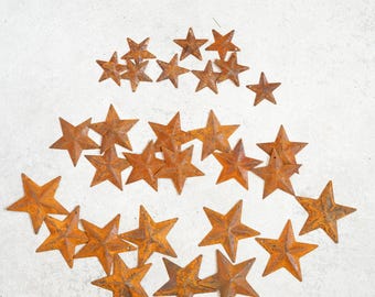 Set of 30 Rusty Metal Stars with Holes (1",1.6",2") — Rustic Primitive Americana Craft for Farmhouse Christmas Tree Ornaments, Holiday Decor