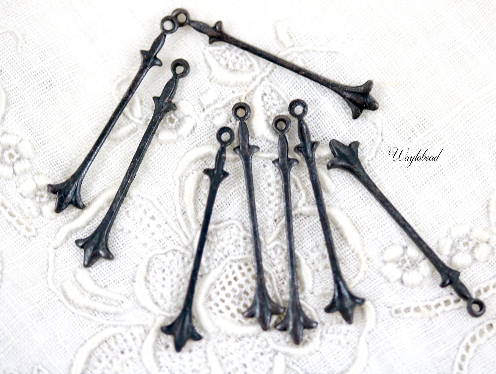 Boucles D'Oreilles Anciennes XIXème - Métal Doré Avec Fleur De Lys Noire, Très Bon État