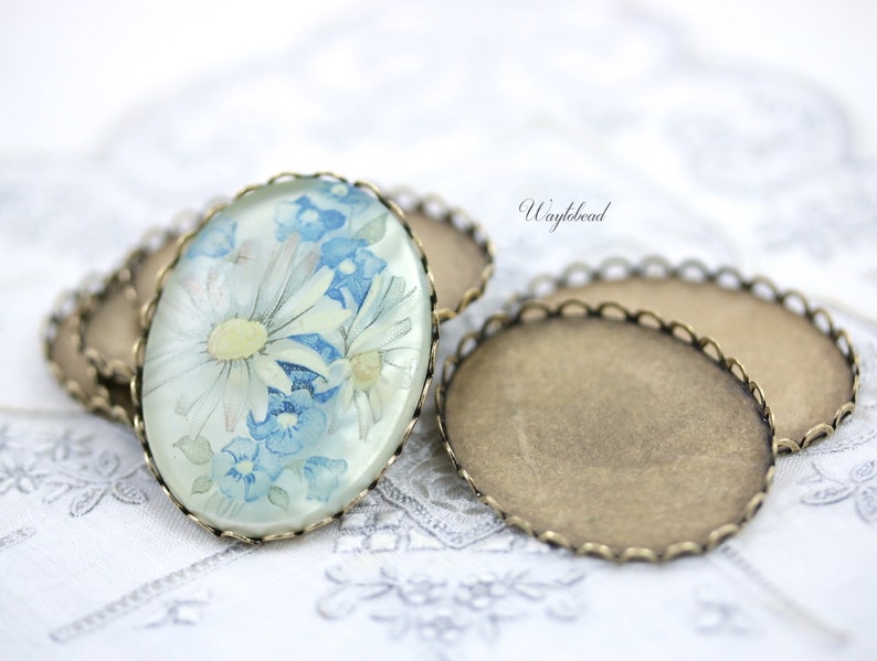 40x30mm Antique Brass Lace Edge Oval Settings 4