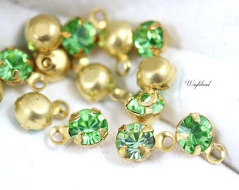 5mm Peridot Green Rhinestones Austrian Crystal Closed Back 1 Ring Brass Setting Single Drops - 8