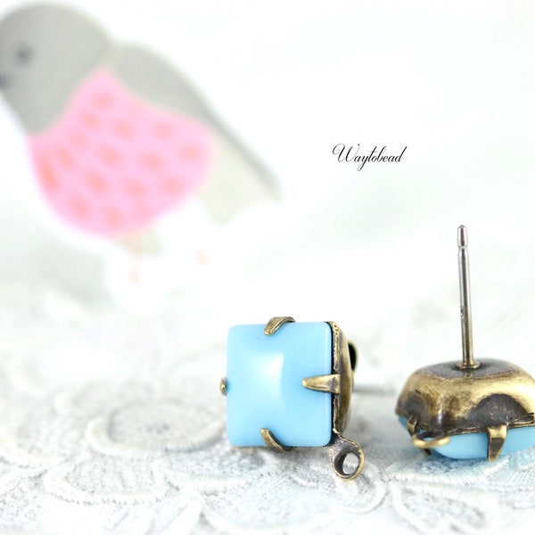 Pendientes de botón con cierre de aro, de latón antiguo y cristal vintage, de 8 x 8 mm, color azul turquesa - 1 par