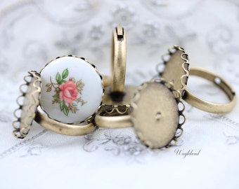 Vintage Adjustable Antique Brass Ring Blank with 18mm Round Lace Setting - 2