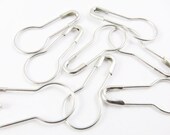 30 - Pear Shaped Safety Pins - Silver.