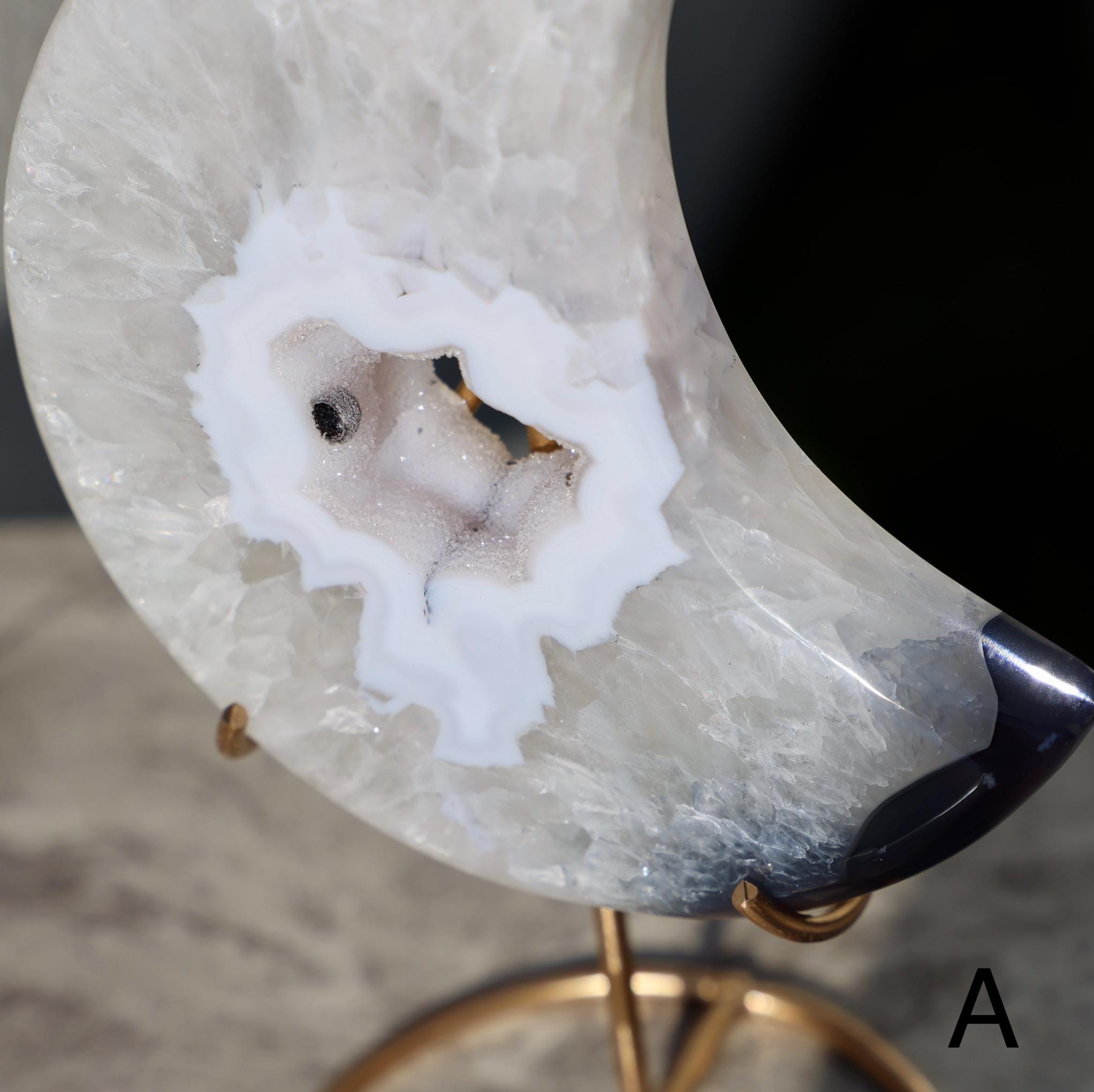 ドゥルージーアゲートムーンスタンド付きシャドウ - アゲートストーン