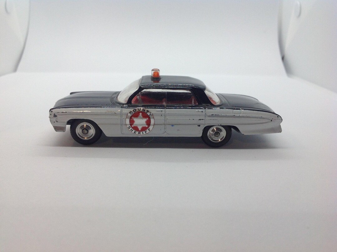ミニカー Vintage Corgi Toys Oldsmobile Sheriff Vintage 1960's Corgi Diecast Oldsmobile Sheriff's Car No.237. - Etsy