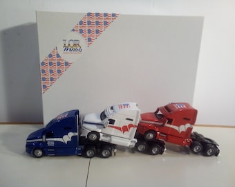 Kenworth T2000 Truck, Diecast Model Truck, 1/32 Scale Diecast