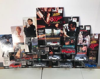 James Bond 007 the Living Daylights Movie Aston Martin Die-cast