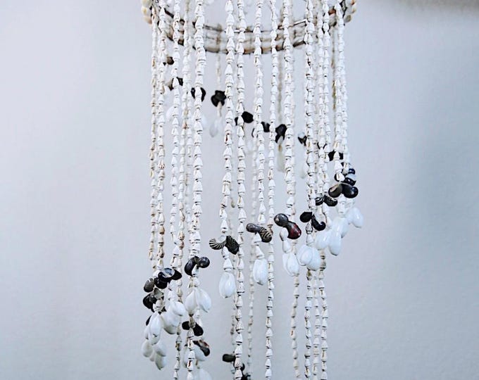 Seashell Wind Chime 31 Inch Coastal Beach House Porch Decor Natural Ocean Sound Outdoor Patio Garden Balcony Nautical Ocean Theme Decoration