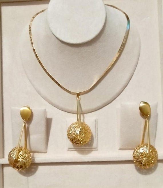 Statement Elegant Elongated 24K gold plated Necklace Earring Bracelet Rings Set.2 Pieces Set