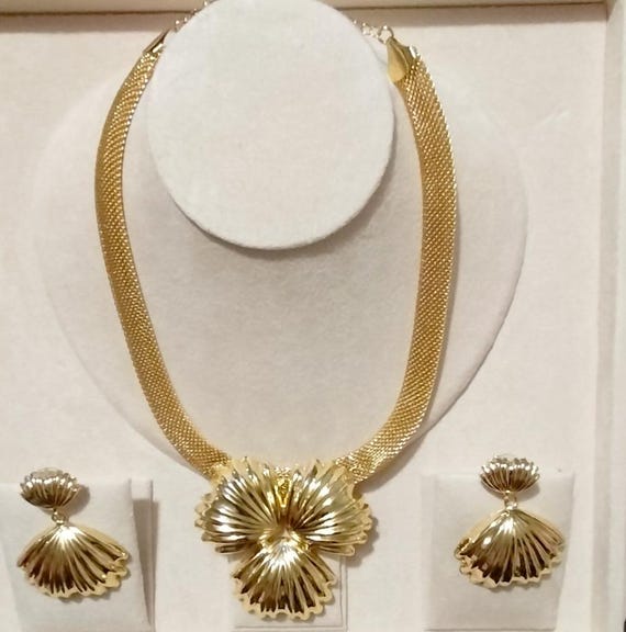 Exclusive 24Karat Italian Gold Necklace Earring Jewellery Set. Super Deluxe Wedding Bridal Necklace and Earrings 2-piece Women's set