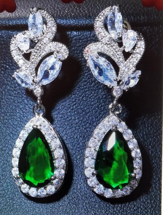Emerald Green Dangle Earring for Women Teardrop Earring Gift Gold Plated screw back Earrings Dangle Drop Jewellery for Women