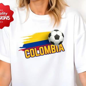 Colombia Soccer Graphic Tee, Football T-Shirt, Unisex Jersey Tee, Sports Fan Shirt, Gift for Soccer Lovers, Colombian Lover t-shirt