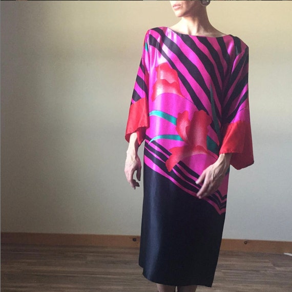 80s Flora Kung Graphic Print Silk Dress