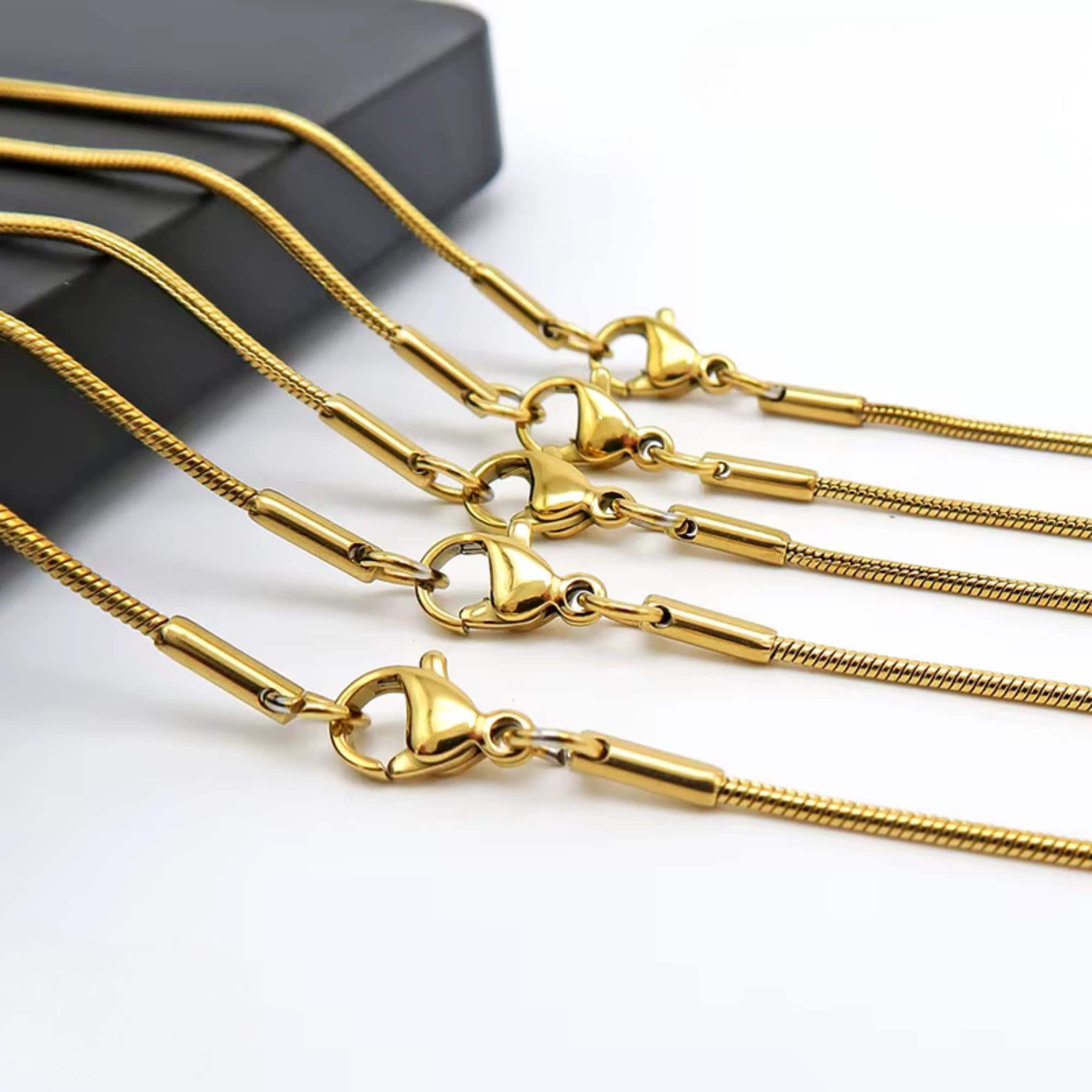 Gold-tone zodiac belly chain in waterproof stainless steel, perfect adjustable waist chain accessory