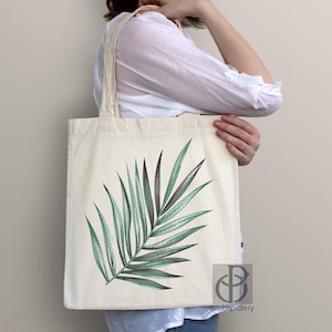Tropical Palm Leaf Embroidery Design, Elegant Leaf for Machine Embroidery, Botanical Pattern, Home Decor, Instant Download, DST, PES