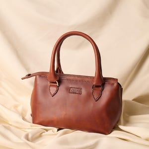 Bolso de cuero, bolso de cuero hecho a mano, bolso de mano, bolso de cuero de mujer, bolso de cuero elegante - MİLA - Regalo de cumpleaños para novia, Bolso de grano completo