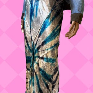 Free People blue gray Bali Serious Swagger tie dye velvet SKIRT size M image 3