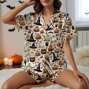 Halloween Pajamas, Halloween Pjs For Women, Cute Ghost Black Cat Pajamas, Fall Holiday Pajamas, Pumpkin Pajamas Set, Spooky Season Gift