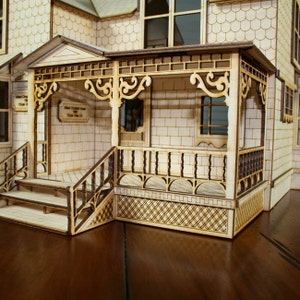 Crockett Victorian Dollhouse Kit 1/2 Scala immagine 2