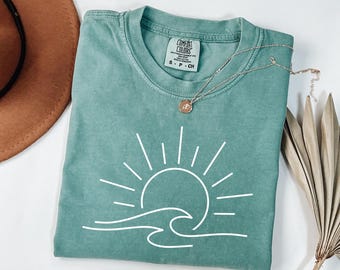 Comfort Colors Sun T-Shirt: Garment-Dyed Cotton, Summer Vibes