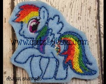 Rainbow Pony Feltie Embroidery Design