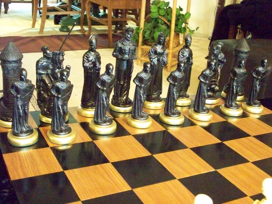 High Quality Chess Statue King Queen Kit Retro Game Wood Chess Medieval  Knight Family Xadrez Tabuleiro Jogo Thanksgiving Gift