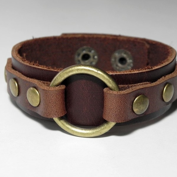 Leather Cuff Bracelet, Leather Bracelet, Wrap Bracelet, Women Leather Bracelet with Bronze Tone O Ring in Brown Color