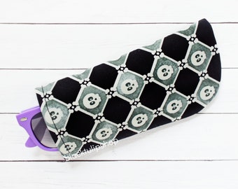 Soft Eyeglasses Case Sunglasses Pouch Creepy Cute Skulls Bones Glow in the Dark Fabric