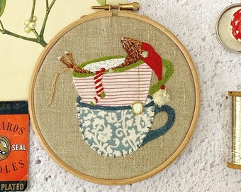 Night Before Christmas Mouse Hoop Hand Embroidery Pattern pdf Instant Download Xmas Decoration