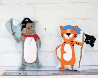 Two Fierce Pirate Felt Softie Toys pattern pdf instant download