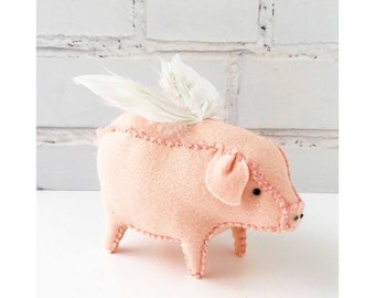 Little Pig felt Softie Sewing Pattern pdf download