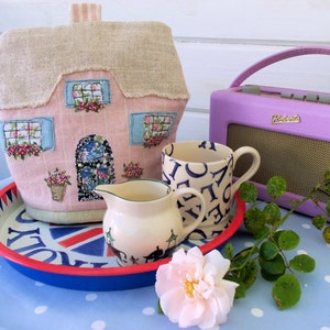 English Cottage Tea Cosy pattern