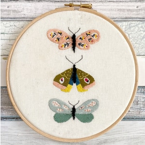 Butterfly Embroidery Hoop Art Pattern: Pastel Colors (PDF Download)
