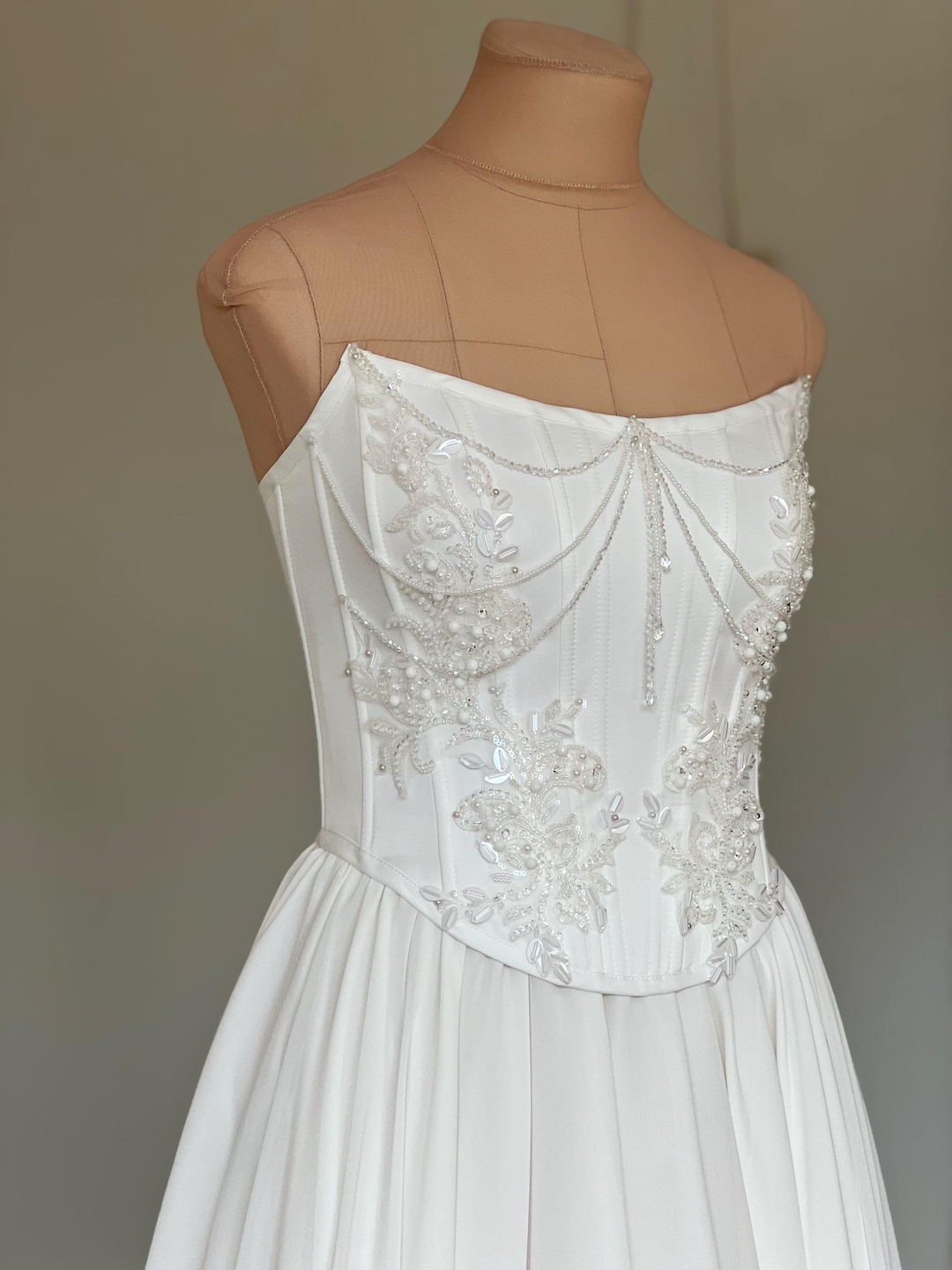 evening dress tops Black Chiffon with Embroidered Sequin Mesh Overtop Buckle-Trim Rib-Knit Midi Dress Color:pearl grey bengaline Sleeve Type:Puff Sleeve