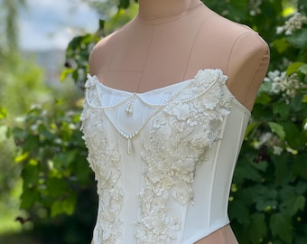 Luxury Bridal Corset with Pearls & 3D Lace – Strapless Wedding Top – Custom Bustier for Modern Bride