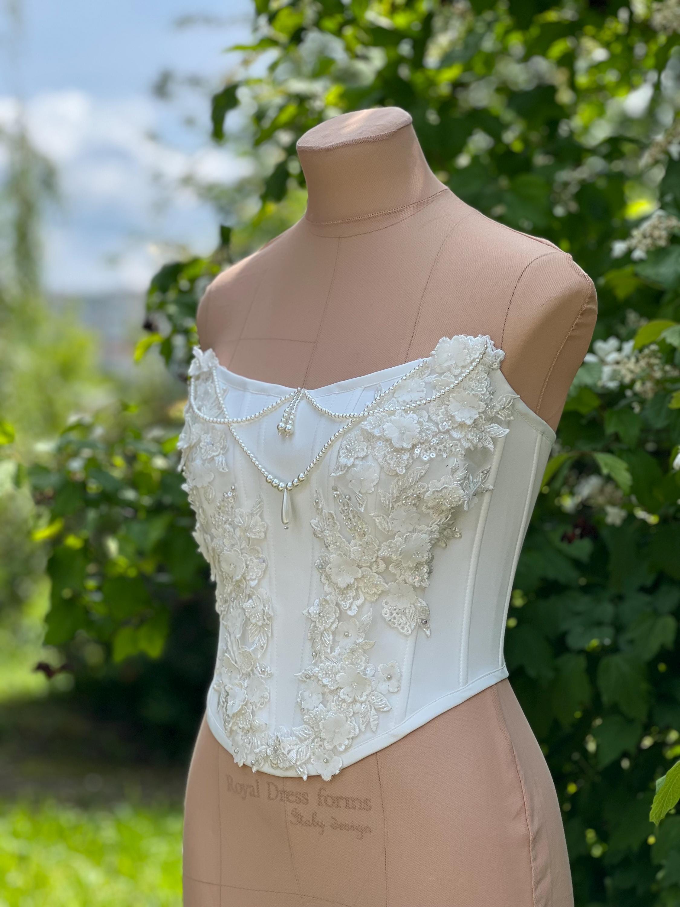 Elegant Black and White Corset with Pearl and Chain Details Pearl Corset - Etsy Canada main image 4