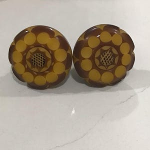 Anthropology vintage Carved Resin Large Flower Knobs Brown Yellow
