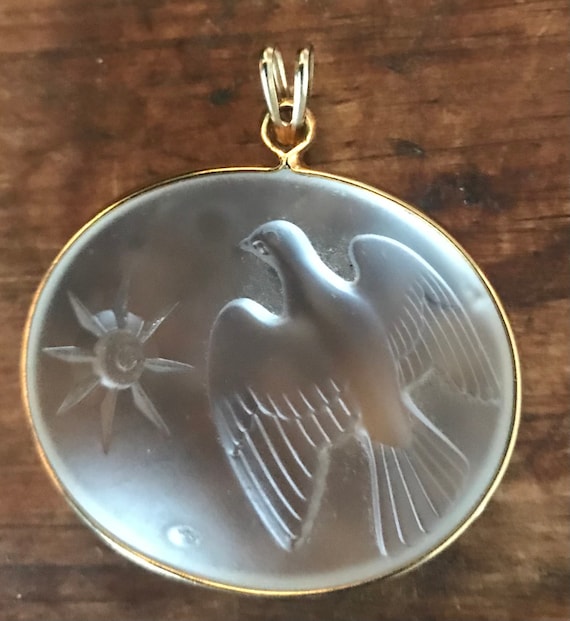 Lalique Nina Ricci  Dove Star Frosted Glass Pendan