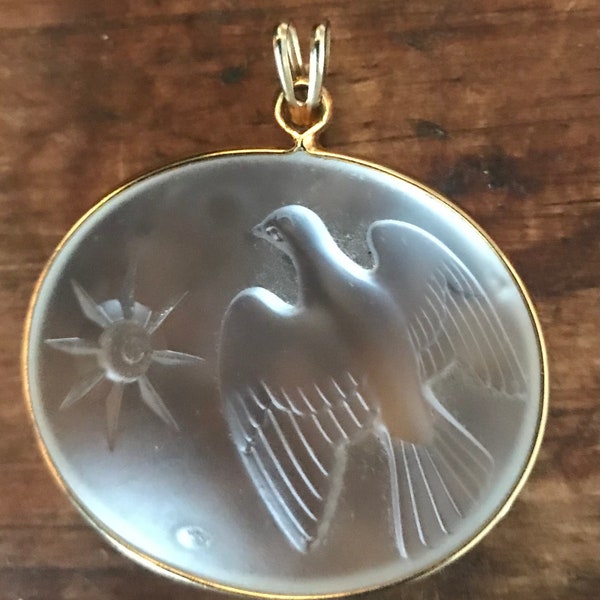 Lalique Nina Ricci  Dove Star Frosted Glass Pendant Necklace