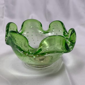 Murano Green Bullicante Tulip Catchall/Ashtray