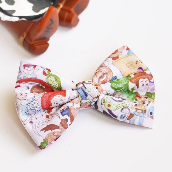 Toy Story Doodle Fabric Bow, Disneyland Hair Bow, Disney World Hair Clip, Toy Land Hair Bow, Woody Doodle Bow Clip, Disney Park Hair Bow