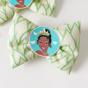 The Princess And The Frog, Tiana Hair Clip, Disney Princess Hair Accessory, Handmade Inspired Bow, Tiana Hair Bow, Disney Inspired Hair Bow