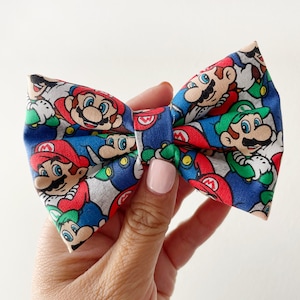 Gamer Fabric Bow, Hair Bow, Hair Clip, Gamer Hair Bow, Mario&#39;s Doodle Bow Clip, Game Hair Bow