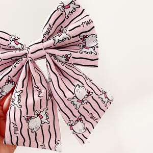 Marie Hair Bow, The Aristocats Bow, Disney Fabric Bow, Disney Hair Bow, Disney Cat Hair Bow, Disney Animal Hair Bow